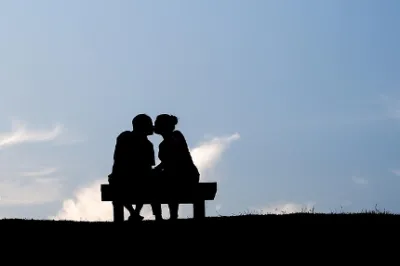 Ονειροκρίτης – ερμηνεία ονείρου με Φιλί